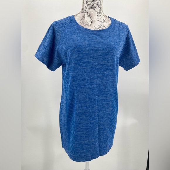 Xersion‎ short sleeve workout shirt, unisex size XL - Picture 1 of 7